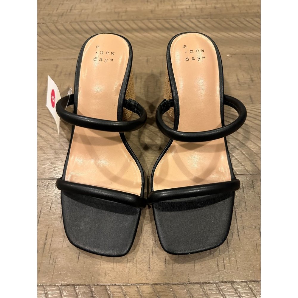 A new Day Women's Pumps Heels - Square Toe-  Square Heels -Black 6W-8W-9W